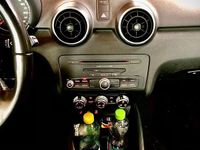 Gebraucht Audi A1 Attraction 86 PS (63 kW) 2012 Schwarz Kleinwagen