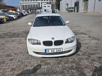 Gebraucht BMW 116 122 PS (89 kW) 2007 Weiß Kleinwagen