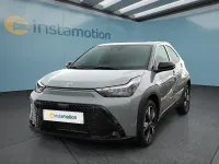 Neu Toyota Aygo X 116 PS (85 kW) 2026 Grün SUV