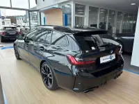 Gebraucht BMW 340 374 PS (275 kW) 2023 Saphirschwarz Kombi