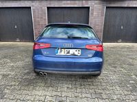 Gebraucht Audi A3 Ambition 150 PS (110 kW) 2016 Blau Limousine