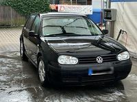Gebraucht VW Golf IV 75 PS (55 kW) 2003 Schwarz Kleinwagen