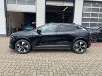 Neu Renault Megane E-Tech Komfort 160 kW (218 PS) 2025 Black pearlschwarz metallic (schwarz) Limousine
