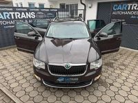 Gebraucht Skoda Superb Elegance 160 PS (117 kW) 2011 Mocca braun metallic Kombi