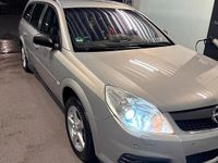 Gebraucht Opel Vectra 150 PS (110 kW) 2005 Silber Kombi