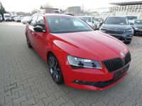 Gebraucht Skoda Superb SportLine 190 PS (139 kW) 2016 Rot Limousine
