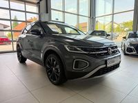 Neu VW T-Roc Pro 150 PS (110 kW) 2025 Grau SUV