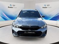 Gebraucht BMW 320 M Sport 190 PS (139 kW) 2024 Skyscraper grau metallic Kombi