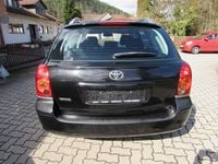 Gebraucht Toyota Avensis 129 PS (94 kW) 2006 Schwarz Kombi