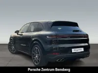 Gebraucht Porsche Cayenne 475 PS (349 kW) 2026 Chromitschwarz SUV