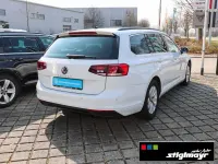 Gebraucht VW Passat Business 150 PS (110 kW) 2024 Weiß Kombi