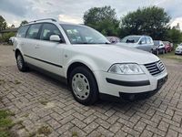 Gebraucht VW Passat 131 PS (96 kW) 2002 Weiß Kombi