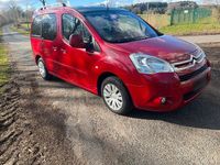 Gebraucht Citroën Berlingo 110 PS (80 kW) 2010 Rot Van / Kleinbus