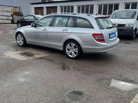 Gebraucht Mercedes C220 Avantgarde 170 PS (125 kW) 2008 Iridiumsilber  metalliclack Kombi
