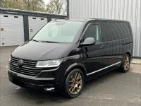 Gebraucht VW Multivan Pro 204 PS (150 kW) 2023 Schwarz Van / Kleinbus