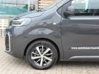 Gebraucht Toyota Proace Verso Team 177 PS (130 kW) 2024 Grau Kombi