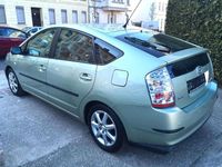 Gebraucht Toyota Prius Sol 77 PS (56 kW) 2006 Light green metallic Kleinwagen