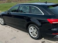Gebraucht Audi A4 Sport 190 PS (139 kW) 2019 Schwarz Kombi