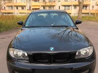 Second-hand BMW 116 122 CP (89 kW) 2010 Negru Hatchback