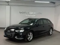 Używany Audi A4 Advanced 204 KM (150 kW) 2022 Czarny Sedan/Limuzyna