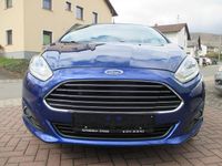 Gebraucht Ford Fiesta Titanium 82 PS (60 kW) 2014 Blau Kleinwagen