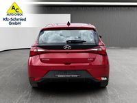 Gebraucht Hyundai i20 Trend 101 PS (74 kW) 2024 Rot Kleinwagen