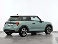 Używany Mini Cooper Classic 156 KM (114 kW) 2024 Zielony Hatchback