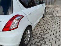 Gebraucht Suzuki Swift X-TRA 94 PS (69 kW) 2017 Weiß Kleinwagen