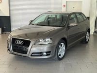 Gebraucht Audi A3 Attraction 105 PS (77 kW) 2010 Grau Kleinwagen