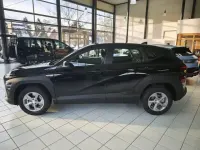Neu Hyundai Kona Select 101 PS (74 kW) 2026 Schwarz SUV