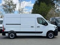 Second-hand Renault Master 135 CP (99 kW) 2020 Alb Monovolum