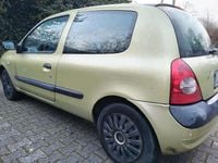 Gebraucht Renault Clio II 58 PS (42 kW) 2006 Grün Kleinwagen