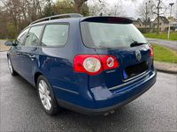 Usata VW Passat 110 CV (80 kW) 2009 Blu Station wagon