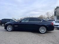 Usado BMW 730 211 HP (155 kW) 2014 Preto Sedan
