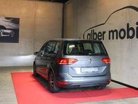 Gebraucht VW Touran Trendline 116 PS (85 kW) 2018 Grau Van / Kleinbus