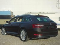 Gebraucht Skoda Superb LAURIN & KLEMENT 190 PS (139 kW) 2017 Braun Kombi