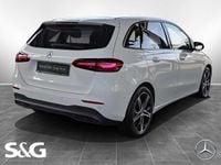 Gebraucht Mercedes B220 Progressive 190 PS (139 kW) 2024 Unilack polarweiß Van / Kleinbus