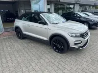 Gebraucht VW T-Roc Cabriolet Style 150 PS (110 kW) 2020 Ivory silver metallic (metallic) Cabrio