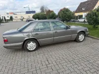 Gebraucht Mercedes 220 150 PS (110 kW) 1994 Grau Limousine