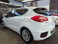 Gebraucht Kia Ceed 135 PS (99 kW) 2017 Weiß Kleinwagen