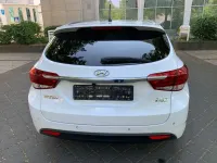 Gebraucht Hyundai i40 Trend 135 PS (99 kW) 2018 Weiß Kombi