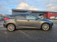 Gebraucht Ford Focus Titanium 125 PS (91 kW) 2017 Grau Limousine