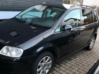 Gebraucht VW Touran 140 PS (102 kW) 2004 Schwarz Van / Kleinbus