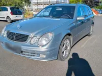 Gebraucht Mercedes E270 Avantgarde 170 PS (125 kW) 2003 Grün Kombi
