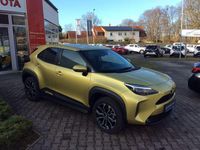Gebraucht Toyota Yaris Cross Team 116 PS (85 kW) 2023 Gold SUV