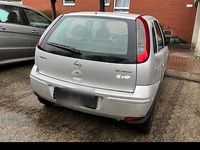 Gebraucht Opel Corsa 81 PS (59 kW) 2006 Silber Kleinwagen