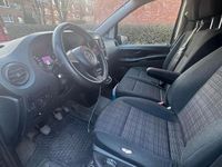 Gebraucht Mercedes Vito 162 PS (119 kW) 2018 Blau Van