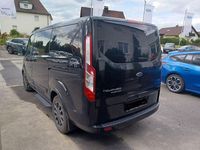 Gebraucht Ford Tourneo Titanium 170 PS (125 kW) 2018 Schwarz Van / Kleinbus