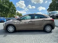 Gebraucht Hyundai i30 99 PS (72 kW) 2014 Gold Limousine