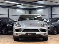 Usado Porsche Cayenne 245 HP (180 kW) 2012 Prateado SUV